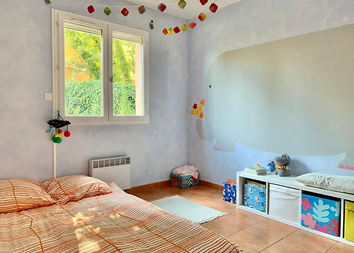 Provencal With Stunning View & Summer Pool Rochefort-du-Gard